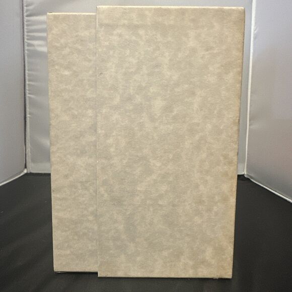 Heavenly Trumpeter 1985 Hallmark Ltd Ed Porcelain Ornament #QX4052 No Stand - Picture 5 of 6